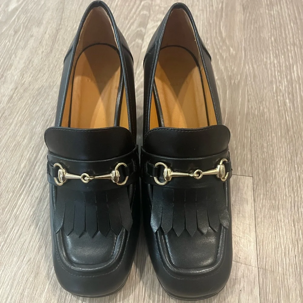 Sézane Black Leather Block Heel Loafers with Gold Hardware